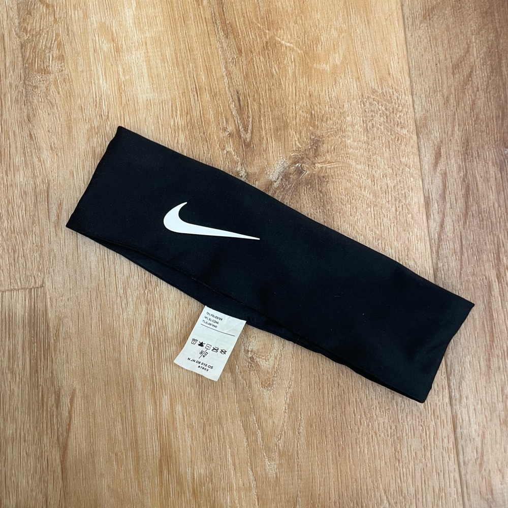Nike Black Sports Headband